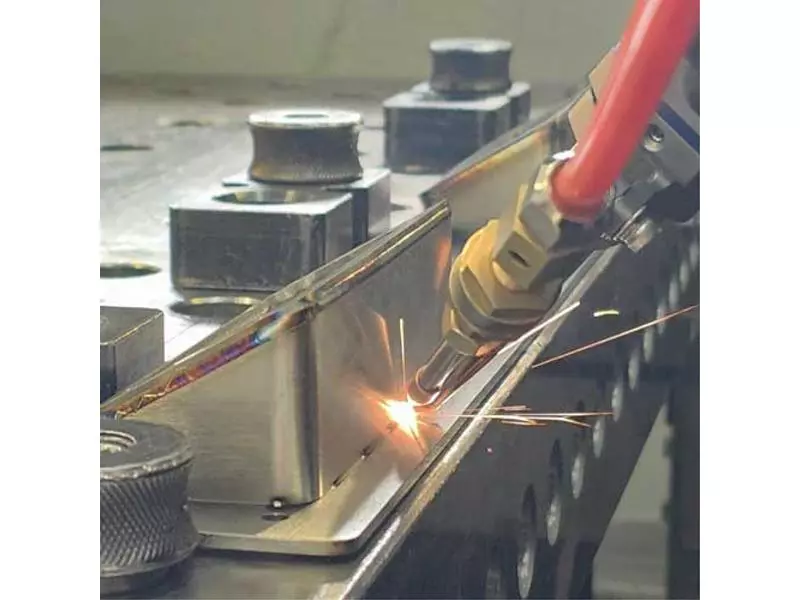 Laserschweißen.webp
