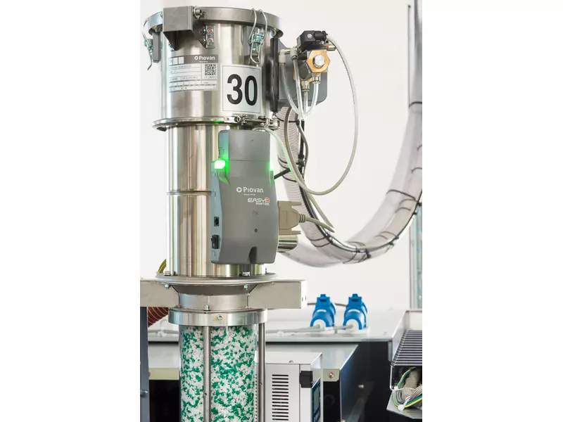 Werkstofftrocknung über der Einzugszone.webp