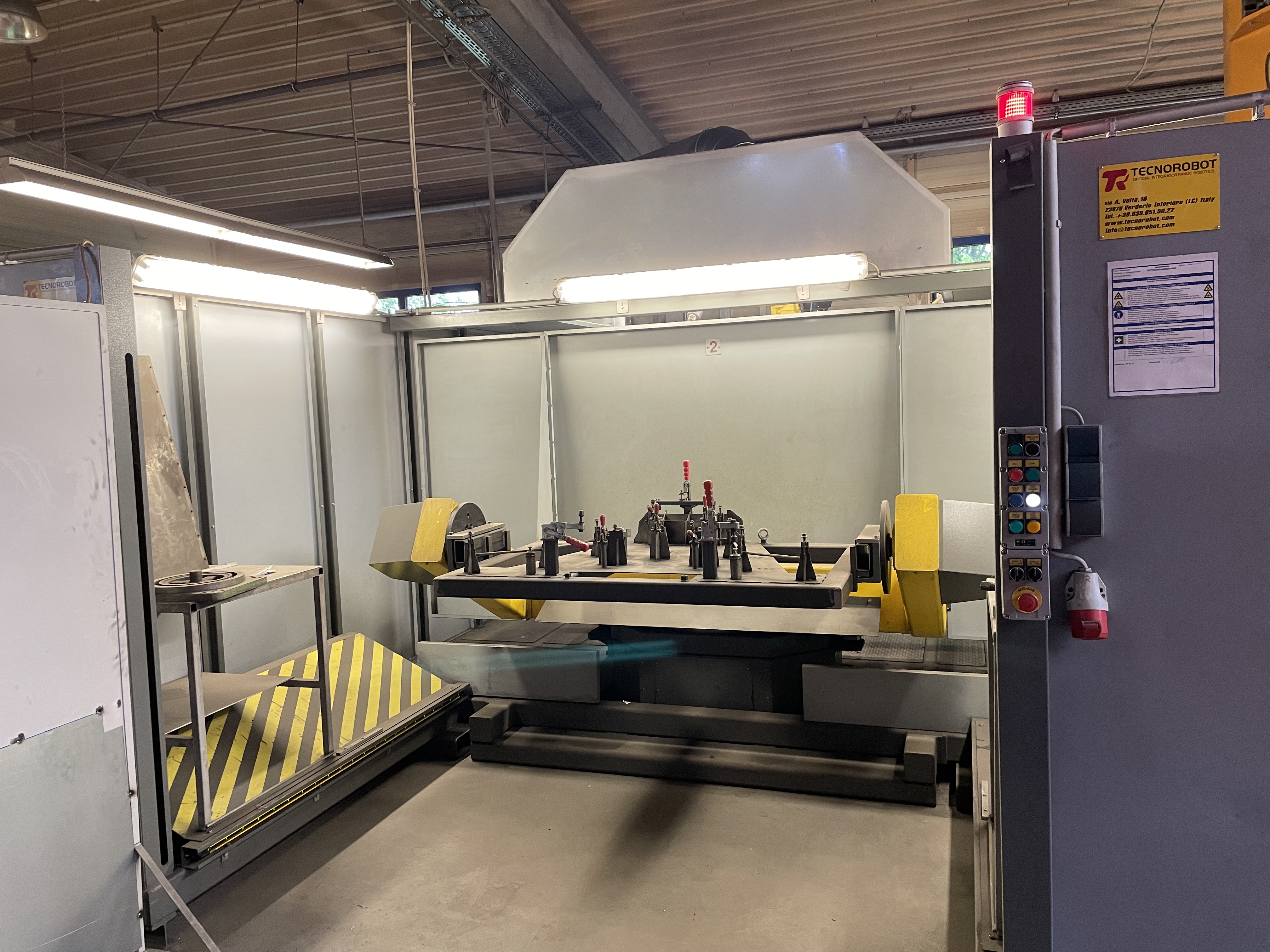 Fanuc Roboterschweißzelle