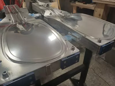 High pressure mold