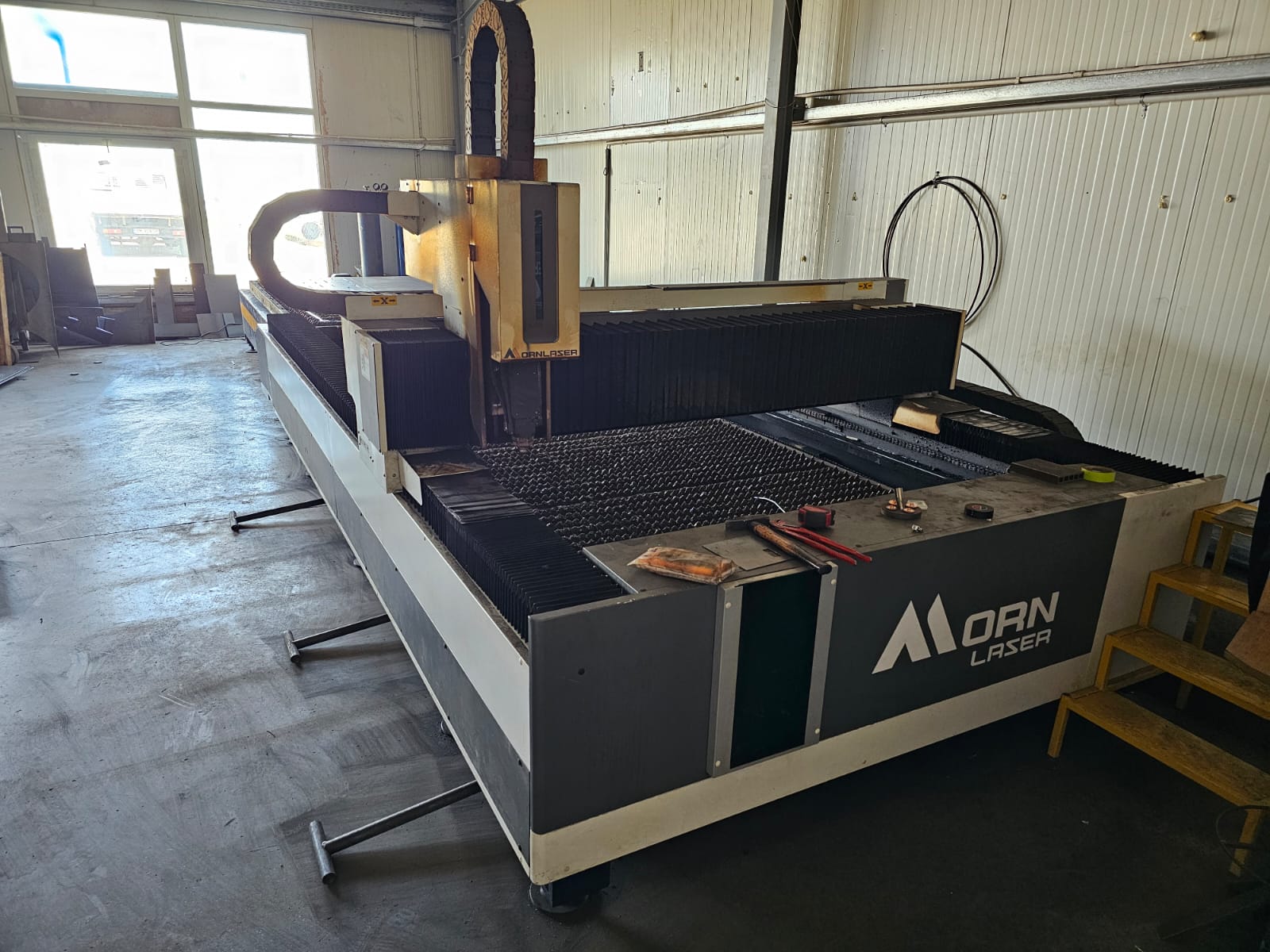Laser plat cutting 6kw