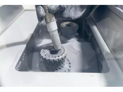 Depowdering.jpg