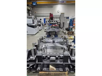 Fertigungshalle 1.jpg.jpg