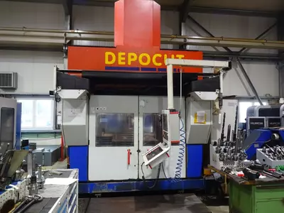 Hochgeschwindigkeitsbearbeitungszentrum DEPOCUT 2012