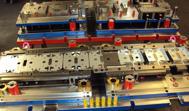 Folgeverbundwerkzeug