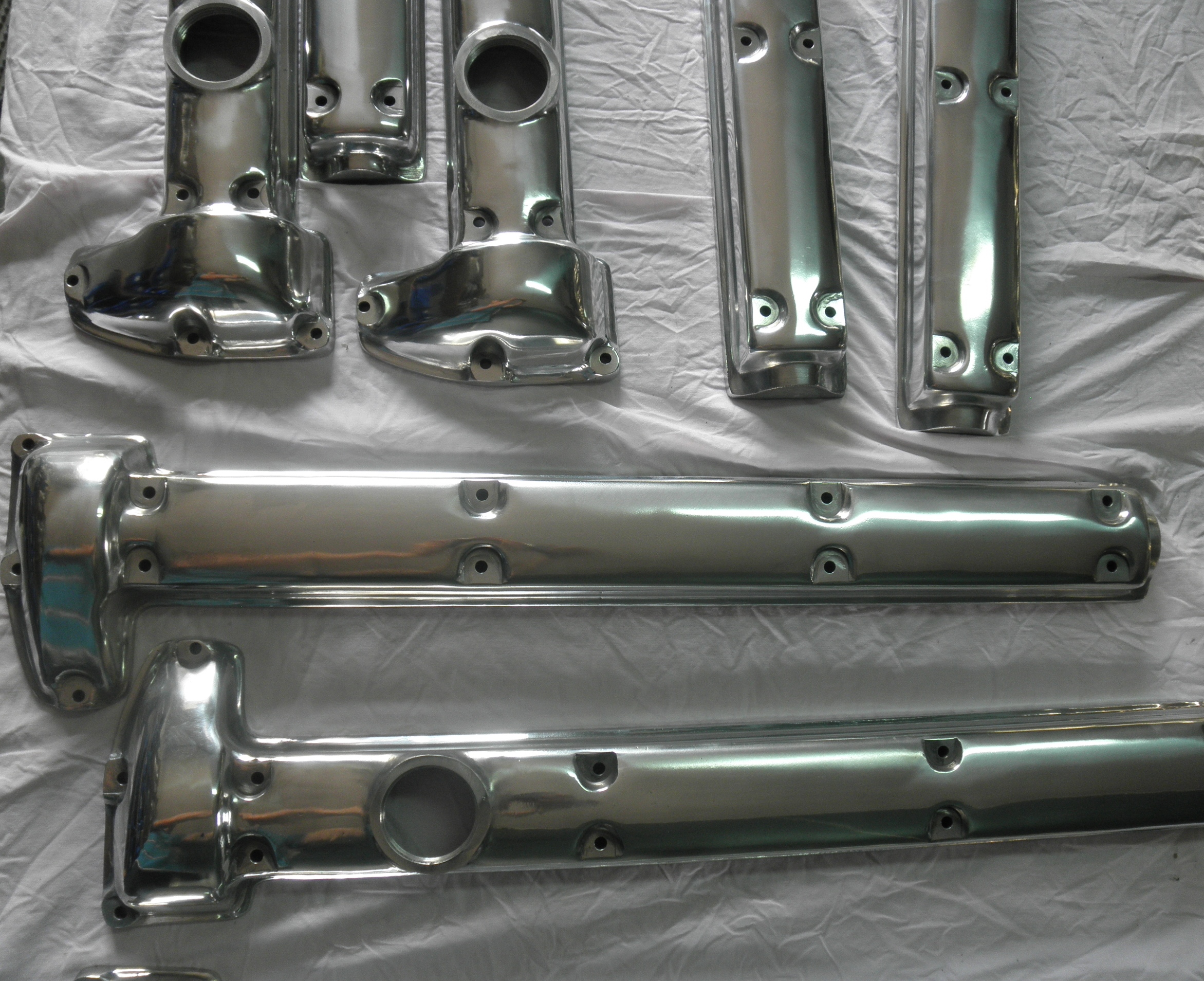 Camshaft and Valve Gear Cover